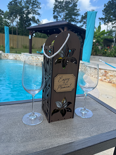 Personalized Wooden Wine Gift Box with Custom Engraved Plaque